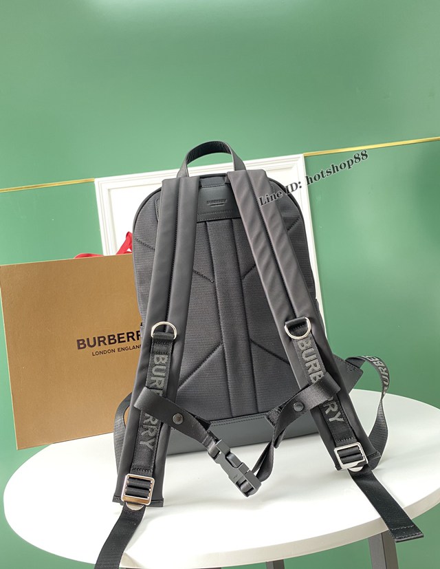 Burberry專櫃新款黑色男士雙肩包 巴寶莉ECONYL面料後背包 yxb1101